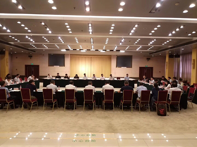 國家知識產(chǎn)權(quán)局副局長張茂于組織召開座談會，我司沈總做代表發(fā)言